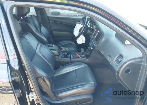 2018 Dodge Charger R/T Rwd z USA, uszkodzony, nr VIN 2C3CDXCT8JH134904